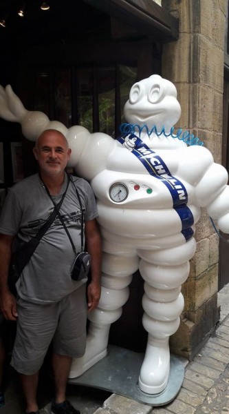 Bibendum.jpg (80.67 Kio) Vu 1356 fois Bibendum.jpg