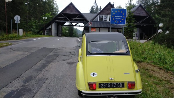 WhatsApp Image 2022-08-13 at 09.40.29.jpeg (228.11 Kio) Vu 1026 fois Me voila en Slovaquie après seulement 42 km de route