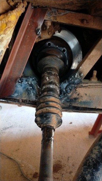 WhatsApp Image 2023-02-01 at 12.20.11.jpeg (140.18 Kio) Vu 2364 fois Passage bien agrandit. Positionnement d'une cornière en remplacement du tube carré qui gênait