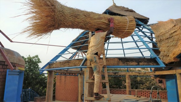 WhatsApp Image 2023-02-07 at 18.20.45 (2).jpeg (322.23 Kio) Vu 1802 fois après transport sur la 2CV, transport sur la tête