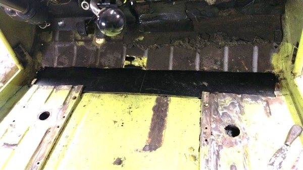 WhatsApp Image 2024-03-19 à 10.05.49_3cc6c968.jpg (187.13 Kio) Vu 5892 fois Mise en place de la première tôle