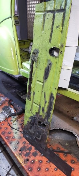 Capture 170.JPG (89.06 Kio) Vu 5782 fois Voilà le plancher droit évacué: