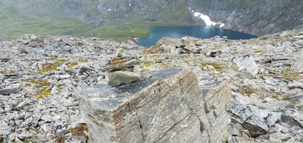 Capture 081.JPG (203.68 Kio) Vu 1094 fois La monté devient de plus en plus difficile avec très peu de repères. heureusement que j'avais mon GPS pour vérifier que je ne me trompais pas