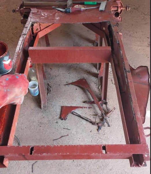 Capture 164.JPG (143.48 Kio) Vu 2184 fois la place est dégagée pour les cornières