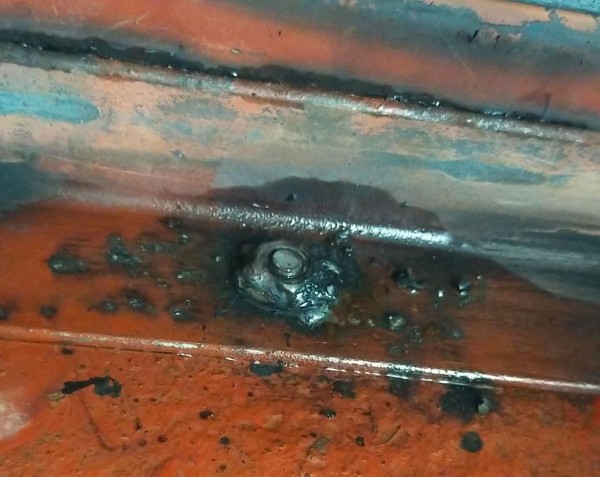 Capture 176.JPG (123.94 Kio) Vu 2068 fois soudure des écrous qui seront inaccessibles: