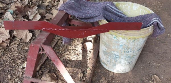 Capture 291.JPG (161.24 Kio) Vu 2278 fois début du 2ème support de fourgon avec passage de la transmission.