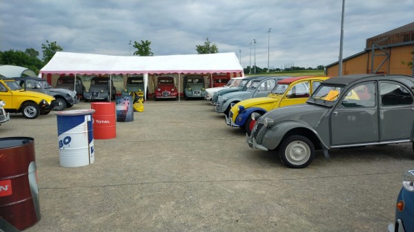 WhatsApp Image 2025-06-06 à 19.16.11_1ddbc492.jpg (227.32 Kio) Vu 1539 fois Hier, j'ai rejoins Fronton, ou se déroule la rencontre du club des Amis de la 2CV