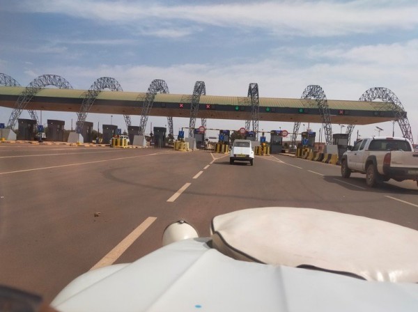 Arrivé au péage flambant neuf