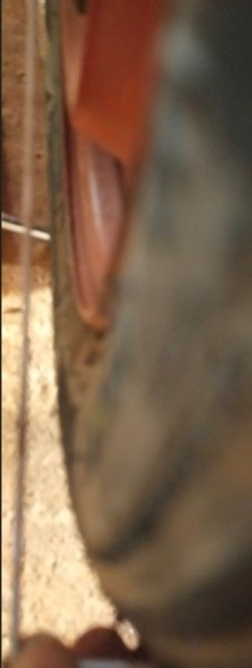 le défaut de parallélisme est d'environ 2cm